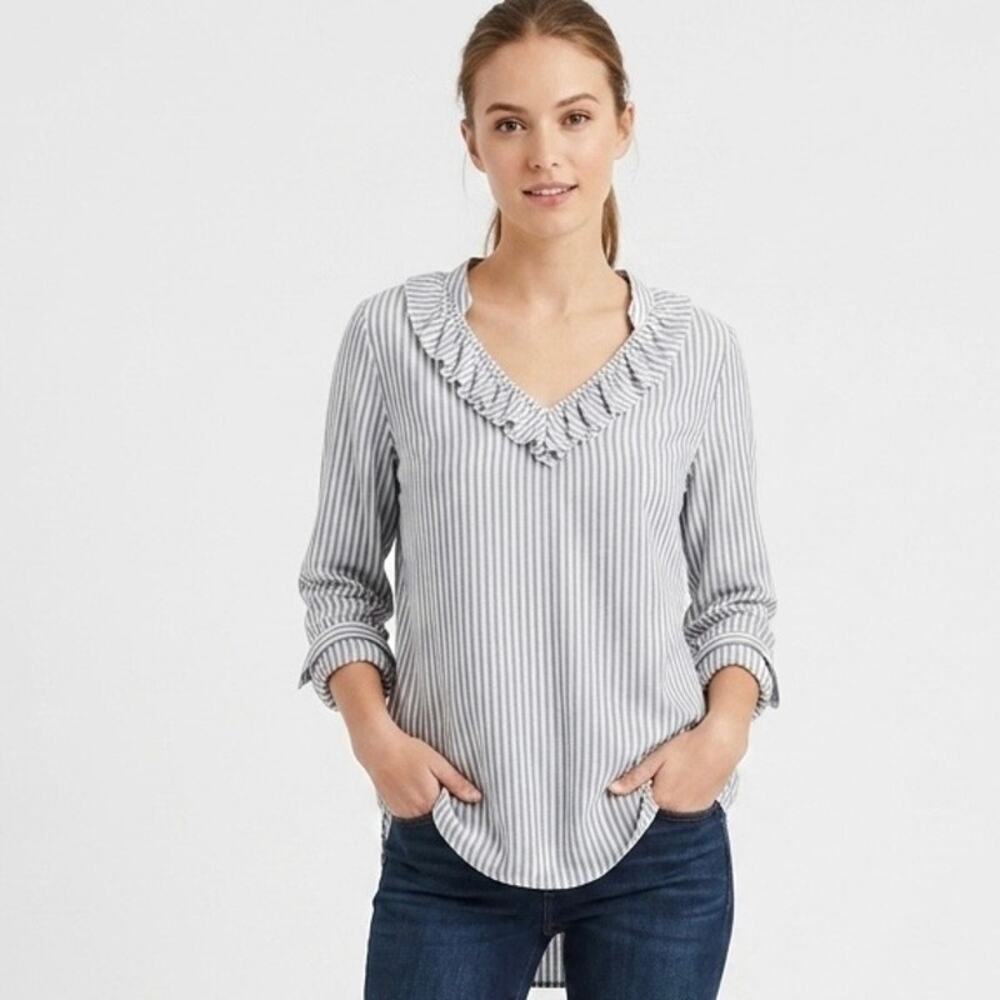 Aerie Women's Pinstripe Ruffle Neck Tunic Top XS Blue V-Neck Long Sleeve Blouse